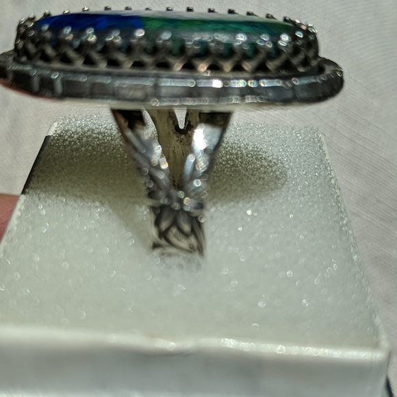 Real Turquoise - Picture 2 of 4